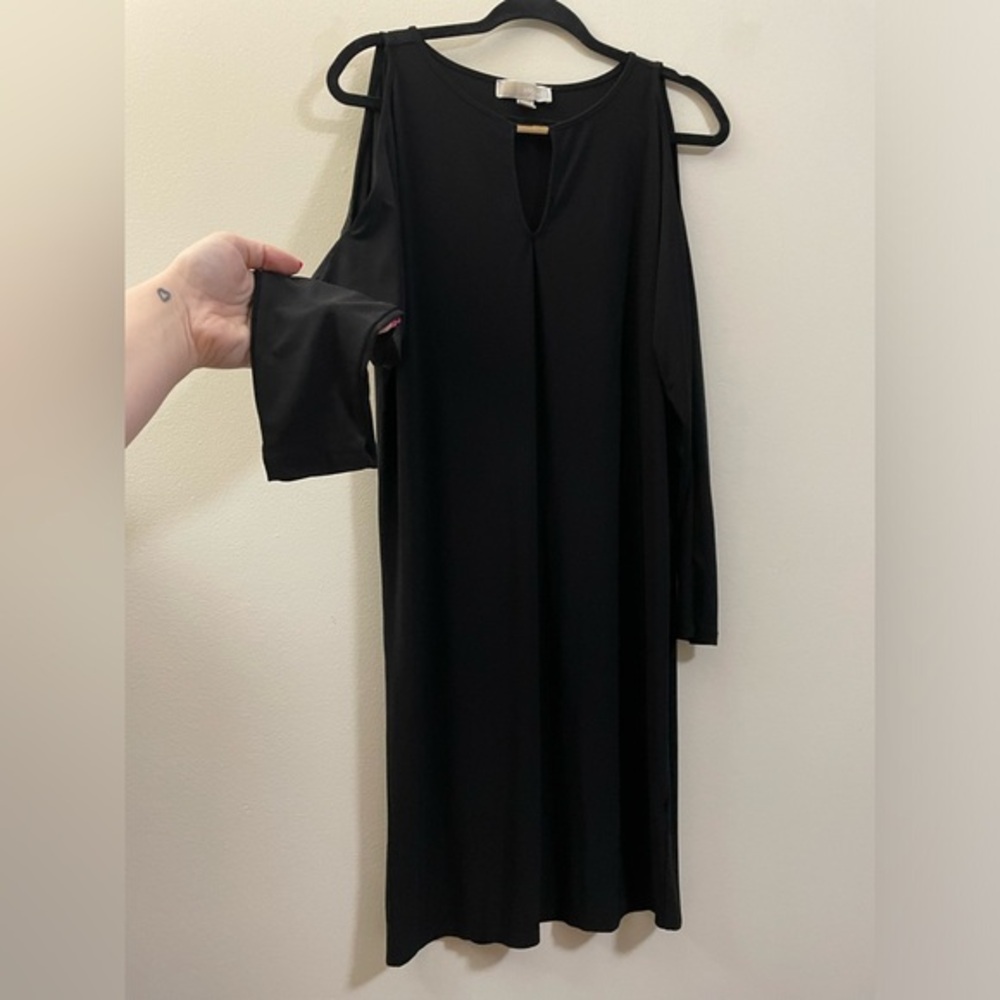 Michael Kors Cold‎ Shoulder Keyhole Dress in Black - S